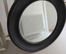 Round Mirror