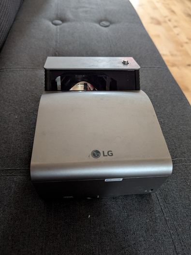 LG 3D DLP Projector - PH450 - Ultra short throw
