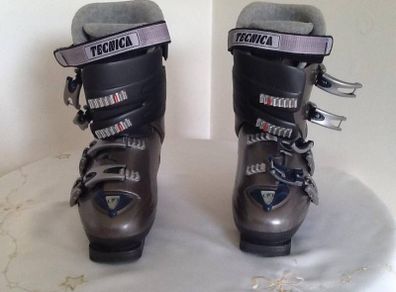TECNICA Women's Ski Boots Shoes Size UK 6/ EU 39