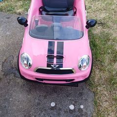 electric pink mini