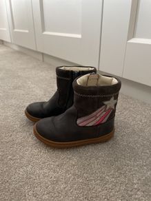 Clarks boots 4 F