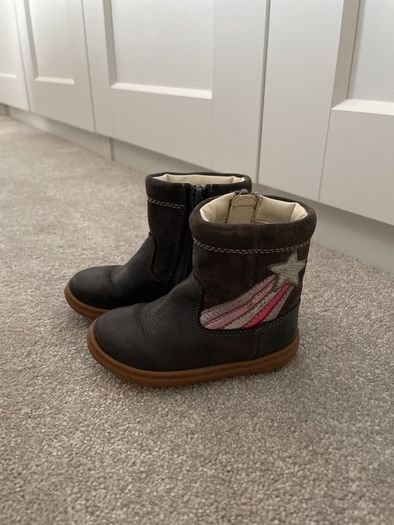 Clarks boots 4 F