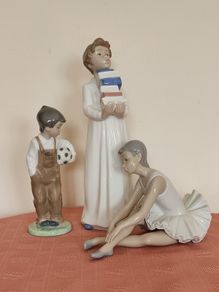 3 Vintage NAO by Lladro figurines