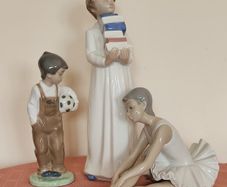 3 Vintage NAO by Lladro figurines