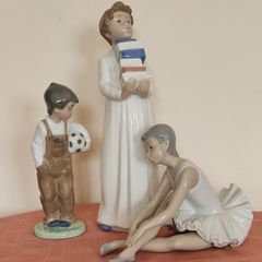3 Vintage NAO by Lladro figurines