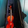 3/4 violin with bow & case Image 10