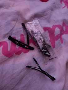 Hair clips