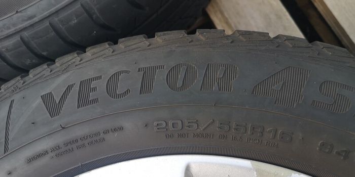 alloy wheels 16inch good tires 255x55x16