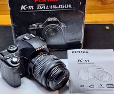 Pentax K-m (K2000) 10.2MP DSLR Camera with smc Pentax-DA L 18-55mm f/3.5-5.6 AL Lens (Boxed Kit)