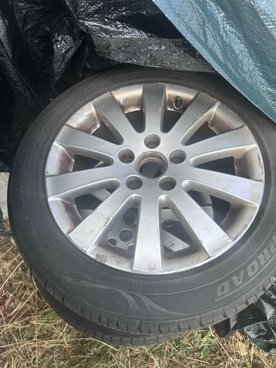 Stock Passat Tyre's
