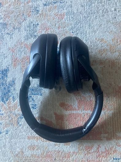 Sony WH-XB900N wireless headphones