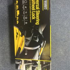 Universal steering wheel lock