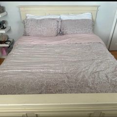 Harvey Norman king size Bed