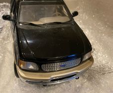 Ford Expedition 1:18 Scale
