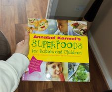 Super Foods for babies and kids - cookery book A Karmel NEW