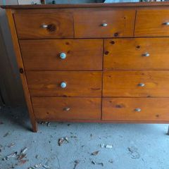 Chest of Drawers