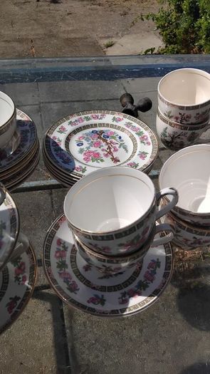 40piece Vintage Arklow Part Dinner Set