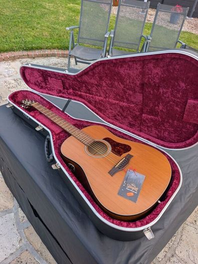 Seagull S6 Eletro-Acoustic Guitar
