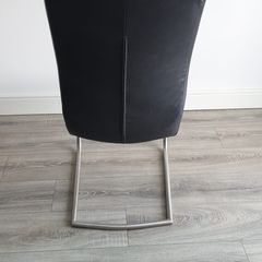 Set Of 4 Black Dining Table Chairs With Covers