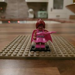 Lego Pink Power Batgirl