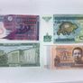Bulk lot (34) crisp uncirculated world banknotes see all pictures Image 7