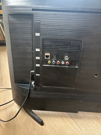 samsung 32" TV