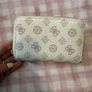 Guess purse Image 4