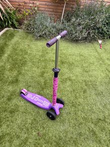 purple maxi scooter