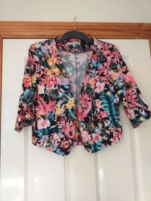 iClothing Floral Jacket - Size 14