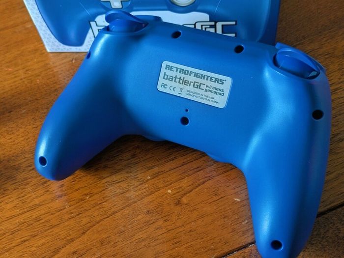 Retro Fighters BattlerGC wireless game controller / gamepad