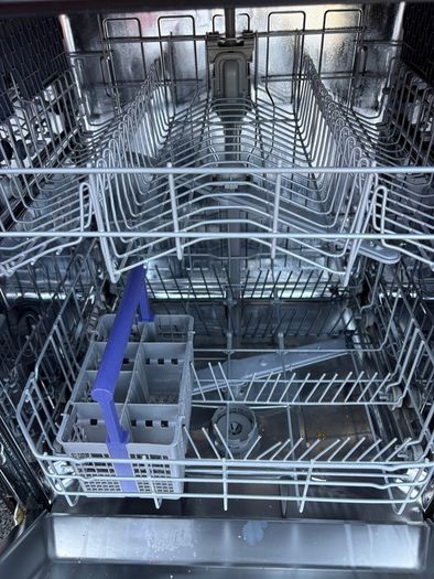 beko dishwasher black