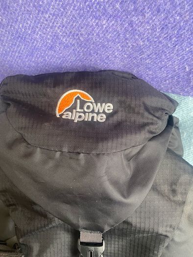 Lowe Alpine Airzone 35 hiking backpack