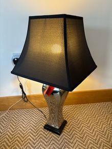 Brand New Potter's Yard Irish Craft Ceramic Table Lamp