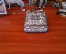 Trinket box