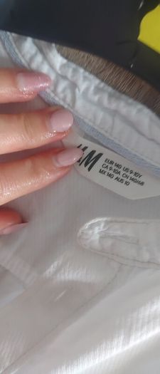 h&m 9/10 cotton short white boy