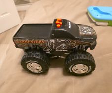 Monster truck Leith light and sound