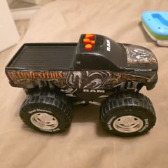 Monster truck Leith light and sound