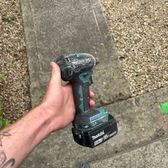 makita impacter with battery / charger