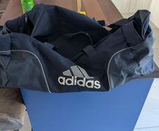 Adidas Large Team/Sports Duffle Bag