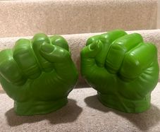 Hulk boxing gloves