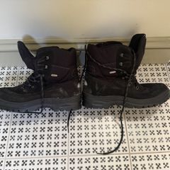 mens hiking boots
