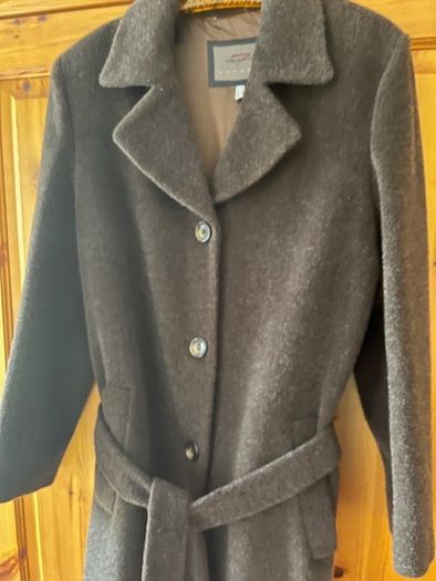 Apriori Long Virgin And Mohair Wool Coat- Luxury brand..  Elegant & Classic. Size Gb 12 / Medium.  Excellent Condition. Stunning.