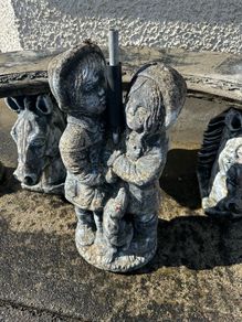 Stone garden statues Boy/Girl