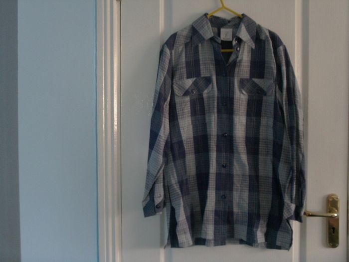 blue shirt