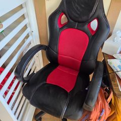 gaming chair