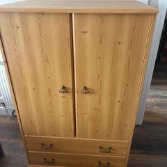 Wardrobe with 2 drawers