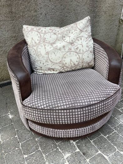 L shape sofa and armchair