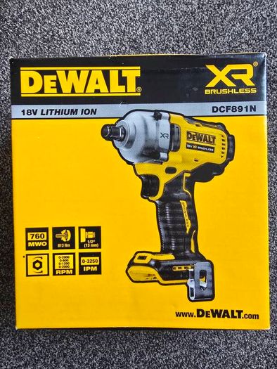dewalt wrench