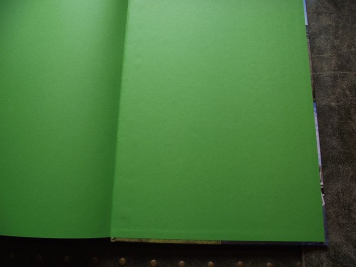 "Heritage of Ireland: A History of Ireland & its People" by Nathaniel Harris