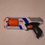 Nerf elite strongarm gun and 2 sets of Elite darts Image 9